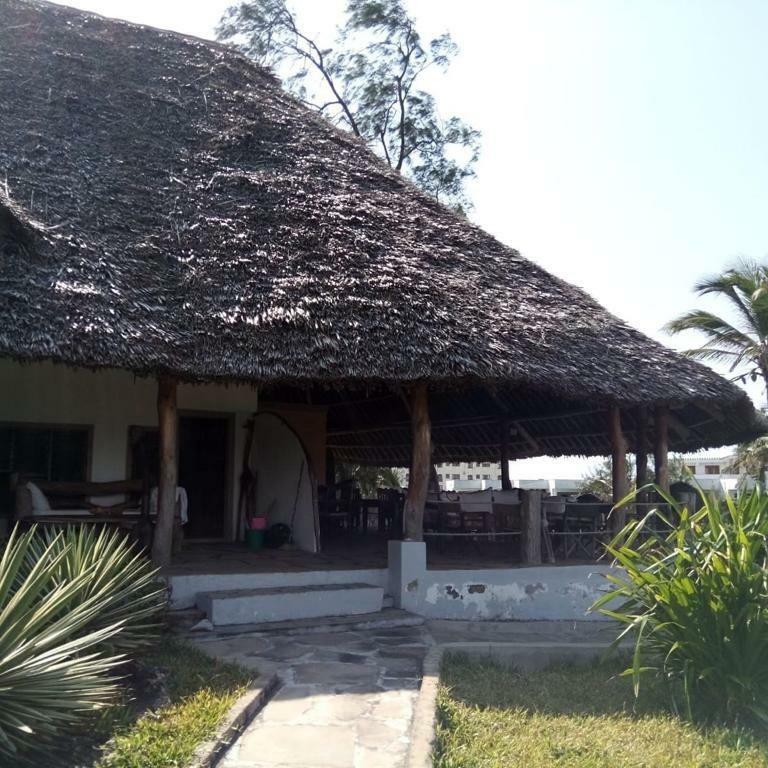 Sunset Beach Resort Watamu Kültér fotó